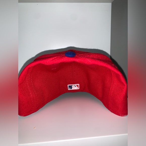 Philadelphia Phillies official red game hat size 7-1/4 - Picture 2 of 3